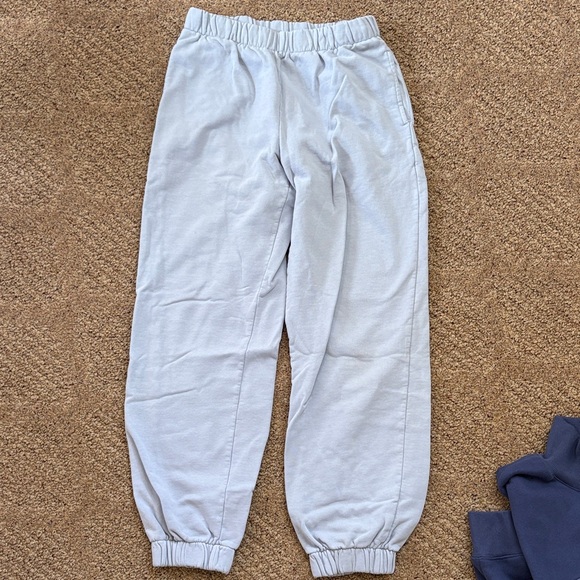 Brandy Melville Pants - Brandy Melville Light lilac  Joggers